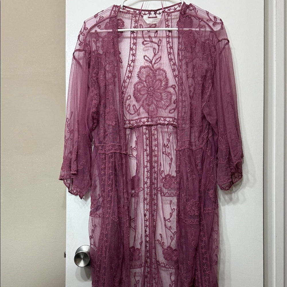 LC Lauren Conrad Mauve Lace Overlay